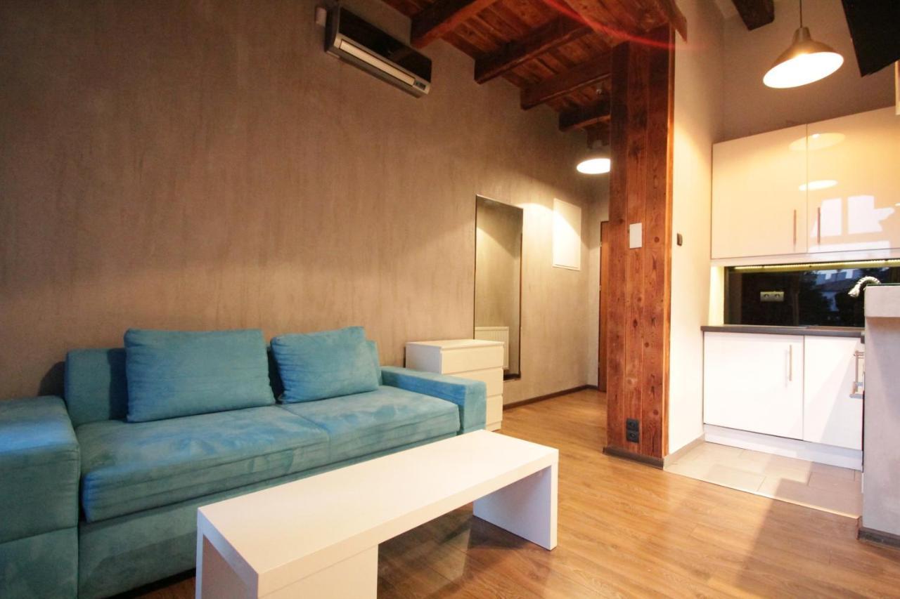 Apartment Neoteric